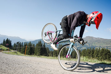 Una bajada en Gravel !Como nunca la has visto!