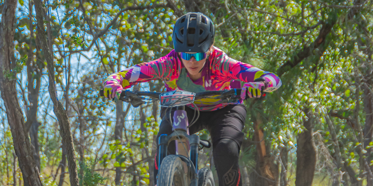 Todas las fotos del primer " Real Endúo " En el bosque La Primavera.