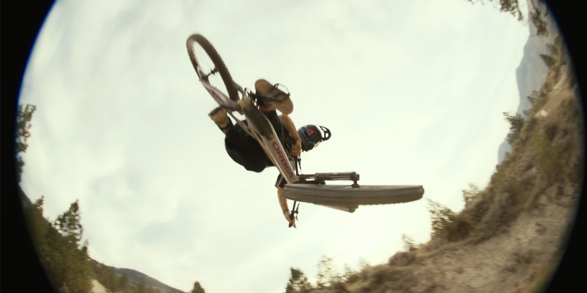 El estilo y velocidad de Kaos Seagrave en "Elsewhere"