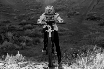 Entra a ver "Remote Control" con Tyler McCaul 